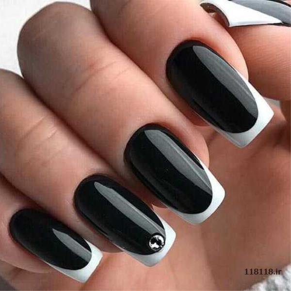 ناخن کار حرفه‌ای 