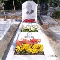 سنگ مزار امیرمنصور